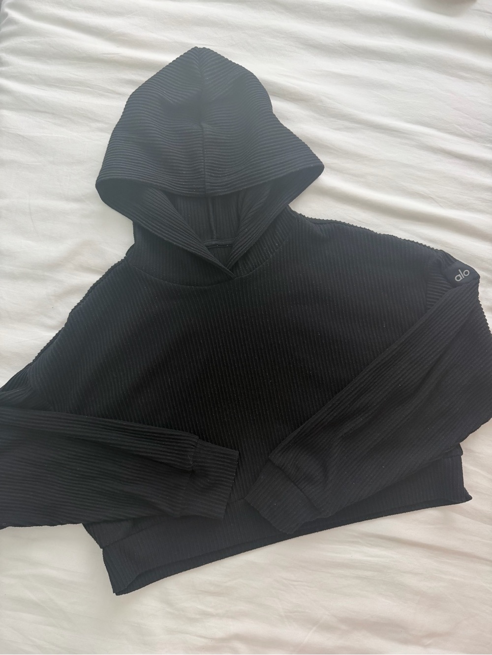 Alo Black Ribbed Cropped Hoodie